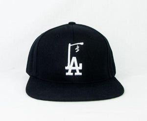 Black/White LA LightPole Embroidered Snapback Hat