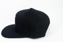 Load image into Gallery viewer, LA LightPole Snapback Hat